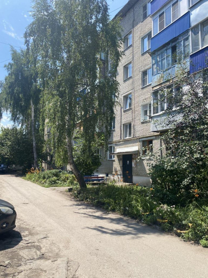 4-комн квартира Толстого ул, 6