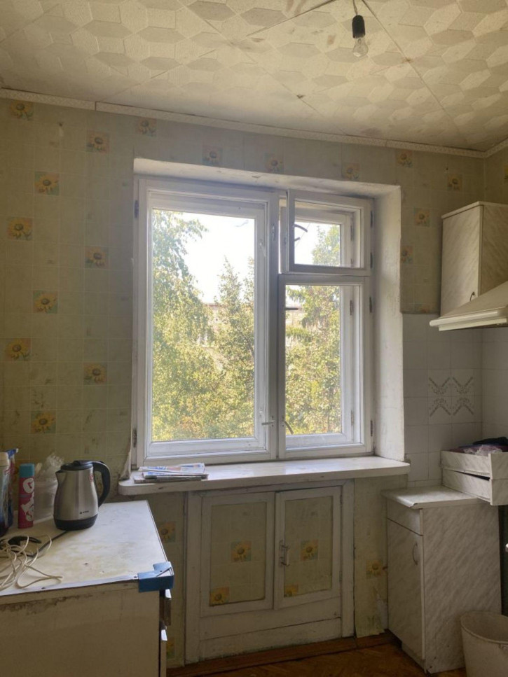 4-комн квартира Толстого ул, 6