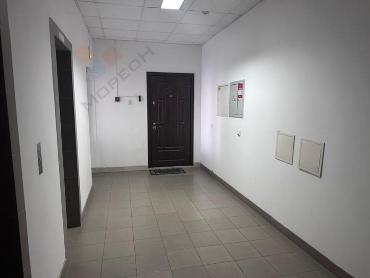 4-комн квартира Лузана ул, 23