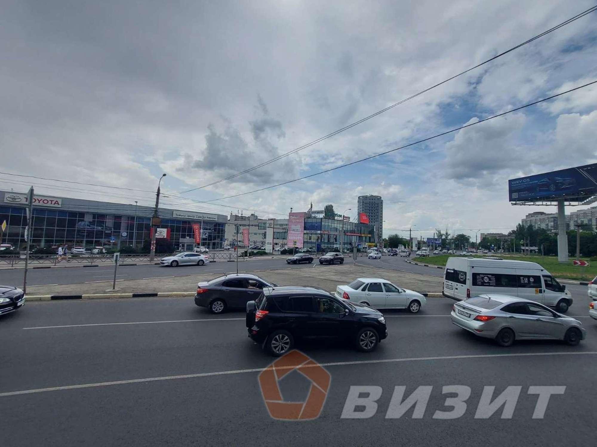 Сдать торговое помещение за 135 000 рублей на Авроры улица, 150а