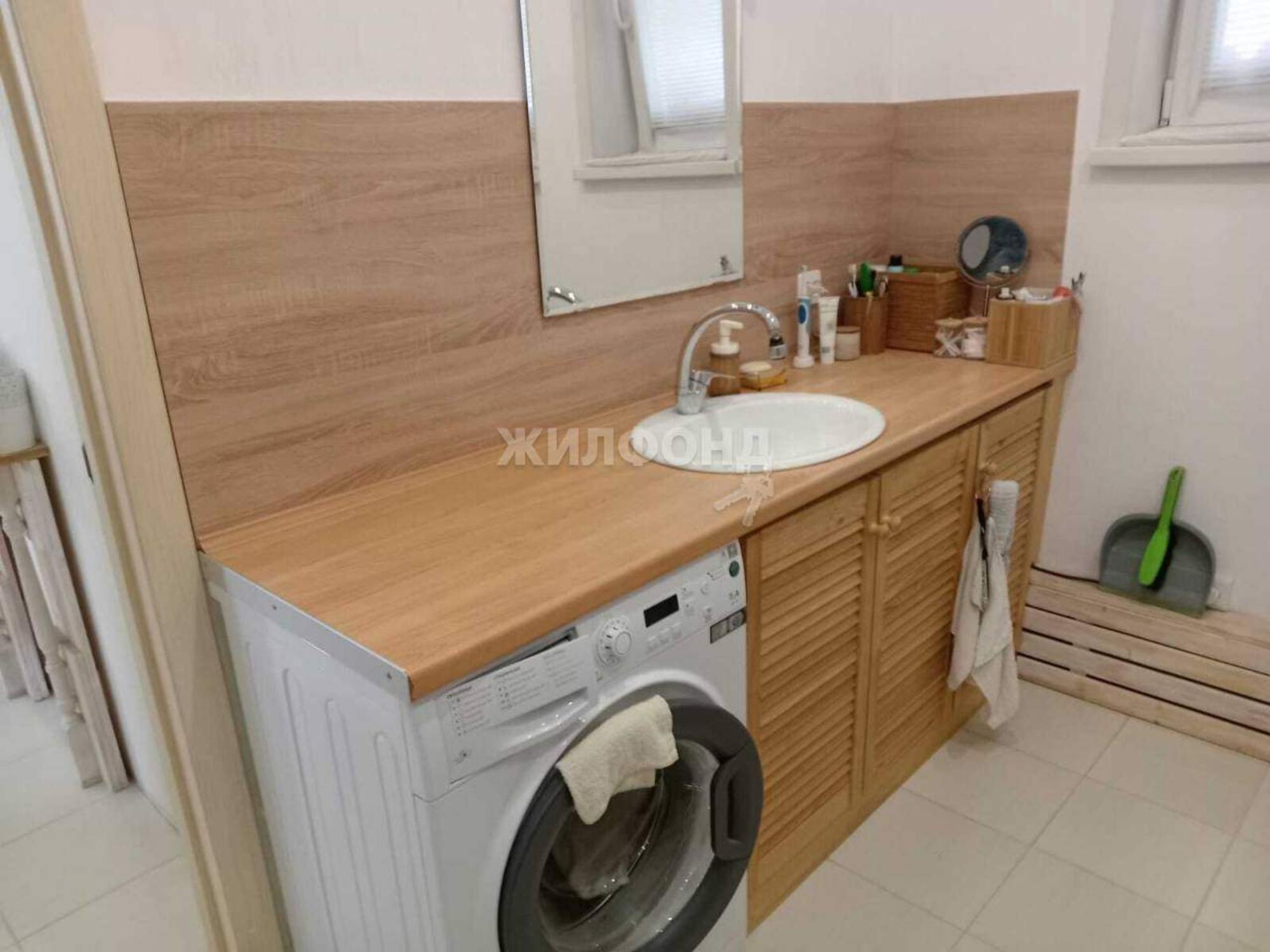 Купить дачу, дом, коттедж за 10 900 000 рублей на Яблоневая улица