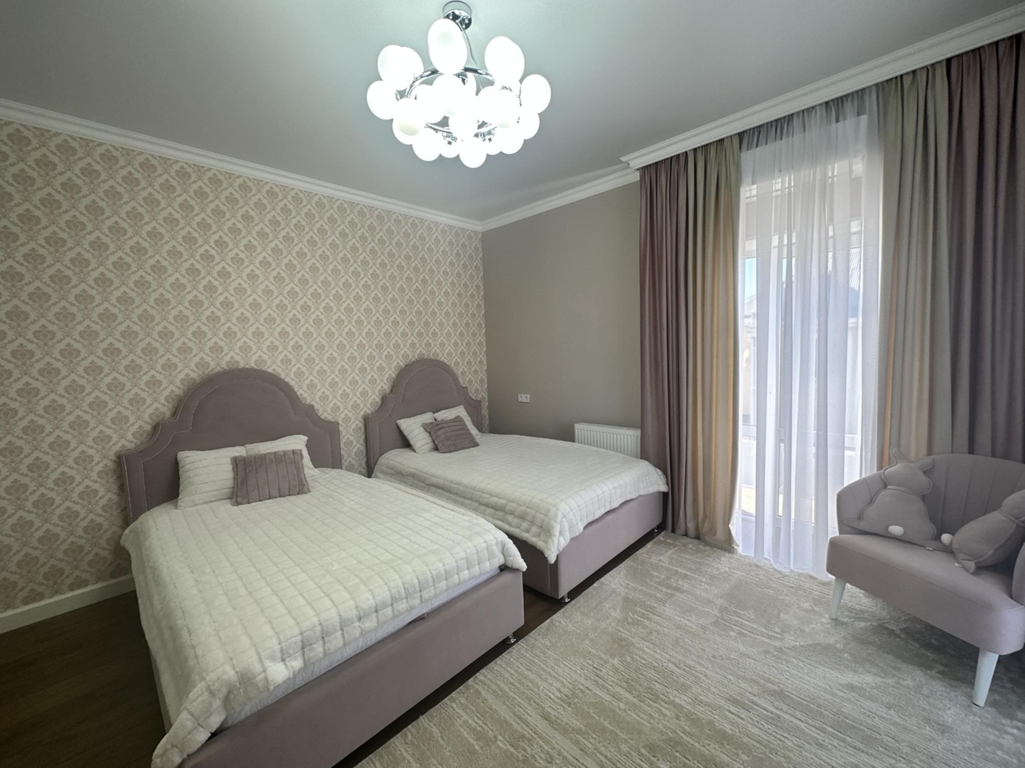 Купить дачу, дом, коттедж за 65 000 000 рублей на Кленовая улица