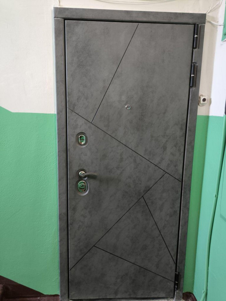 3-комн квартира Генерала Хлебникова ул, 6