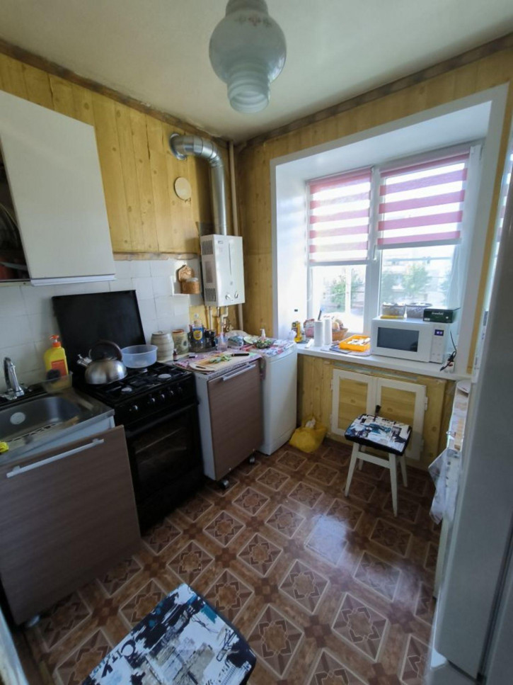 3-комн квартира Генерала Хлебникова ул, 6