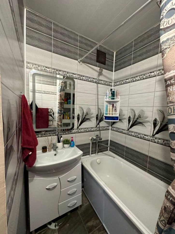 2-комн квартира Воскресенская ул, 32 2-комн квартира Воскресенская ул, 32