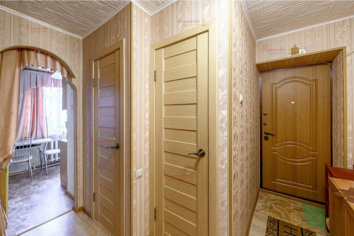 3-комн квартира Проезжая 169