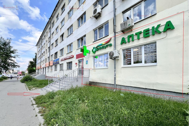 Торговое помещение Космонавтов 56