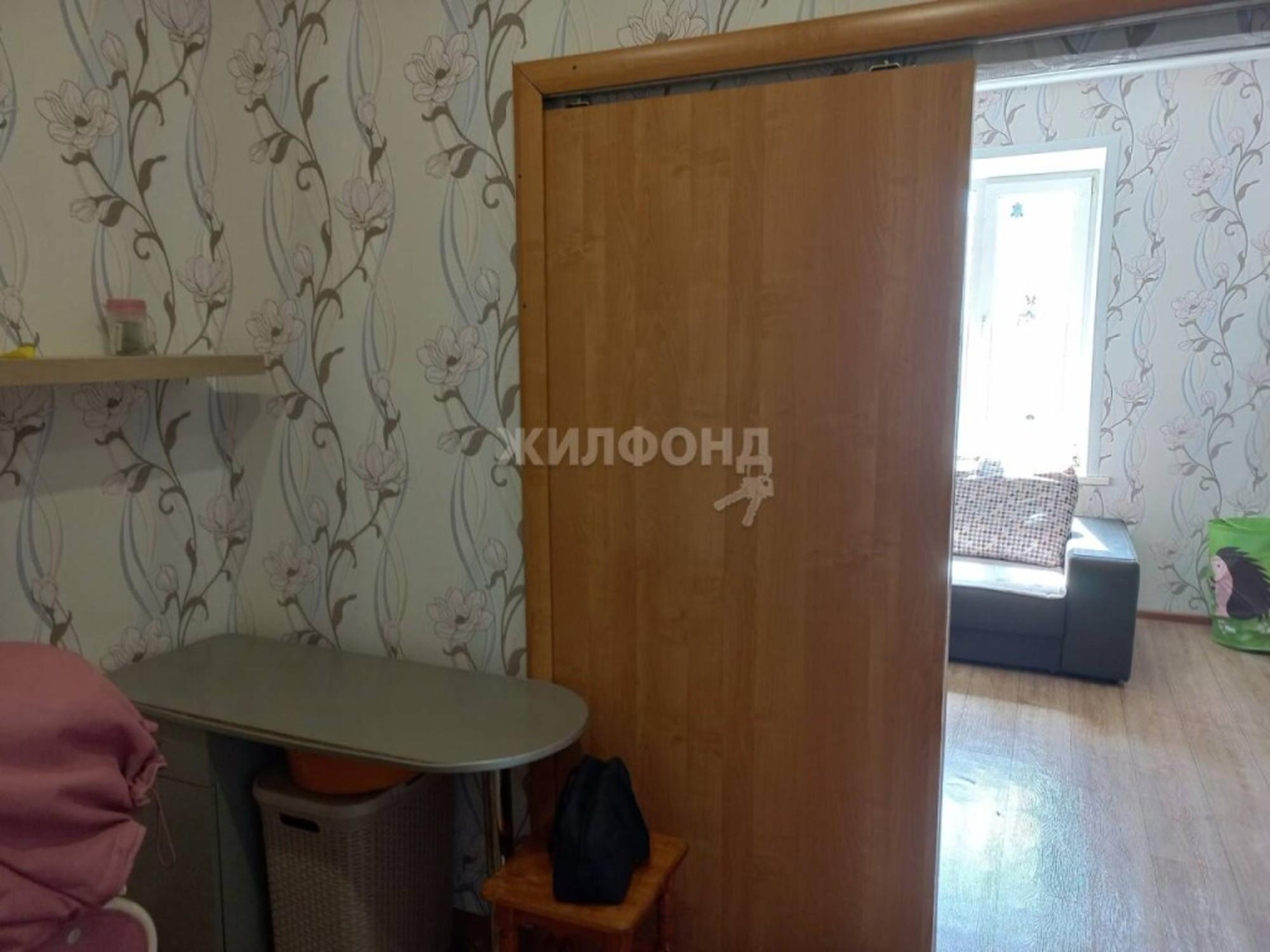 Купить комнату за 2 200 000 рублей на Богдана Хмельницкого, 11