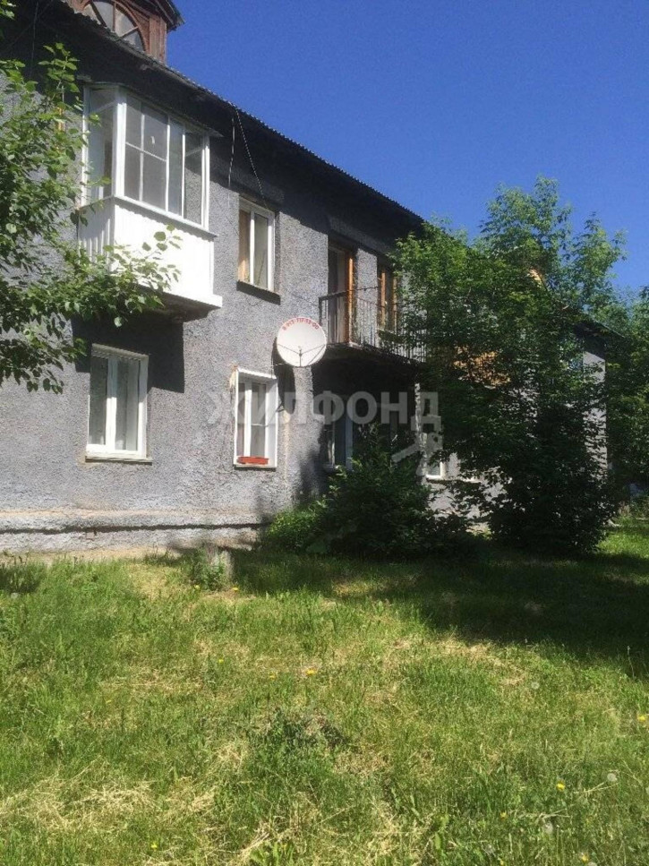 Комната Лобова, 46