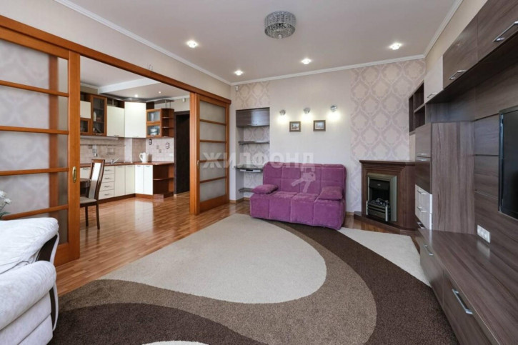 3-комн квартира Гоголя, 42