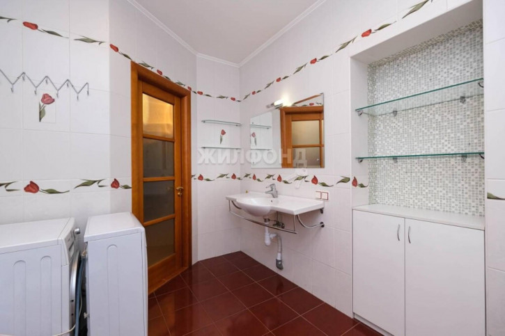 3-комн квартира Гоголя, 42