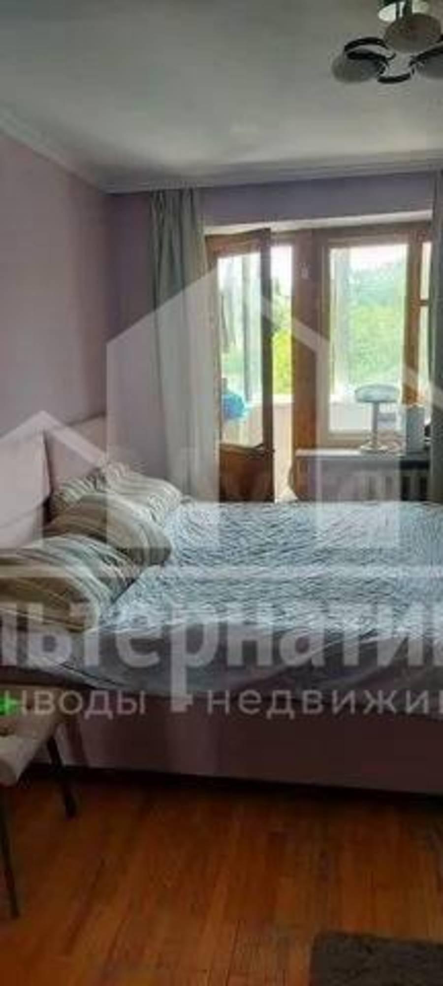Купить квартиру за 6 700 000 рублей на Орджоникидзе ул.