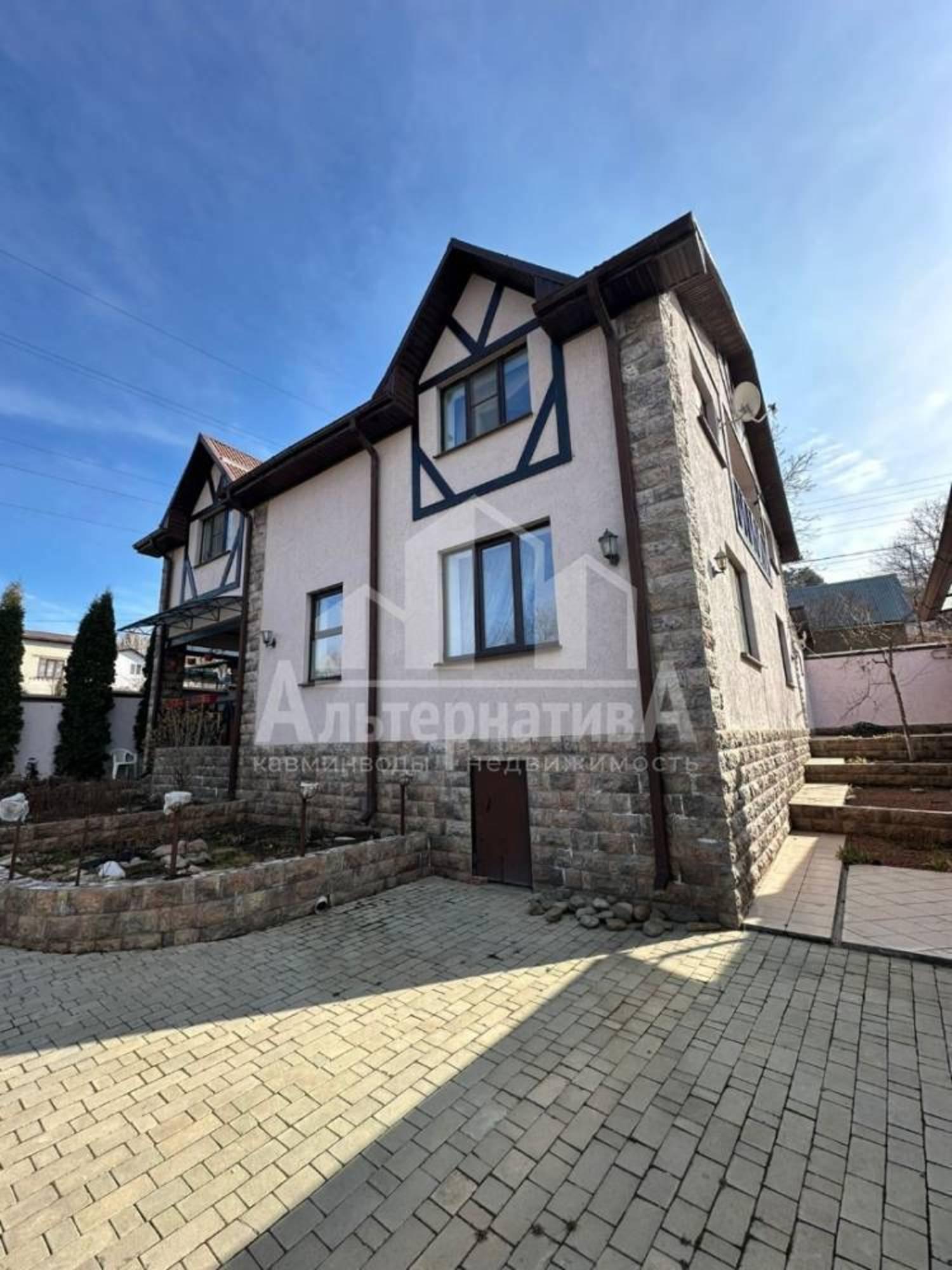 Купить дачу, дом, коттедж за 48 000 000 рублей на с/т Заря