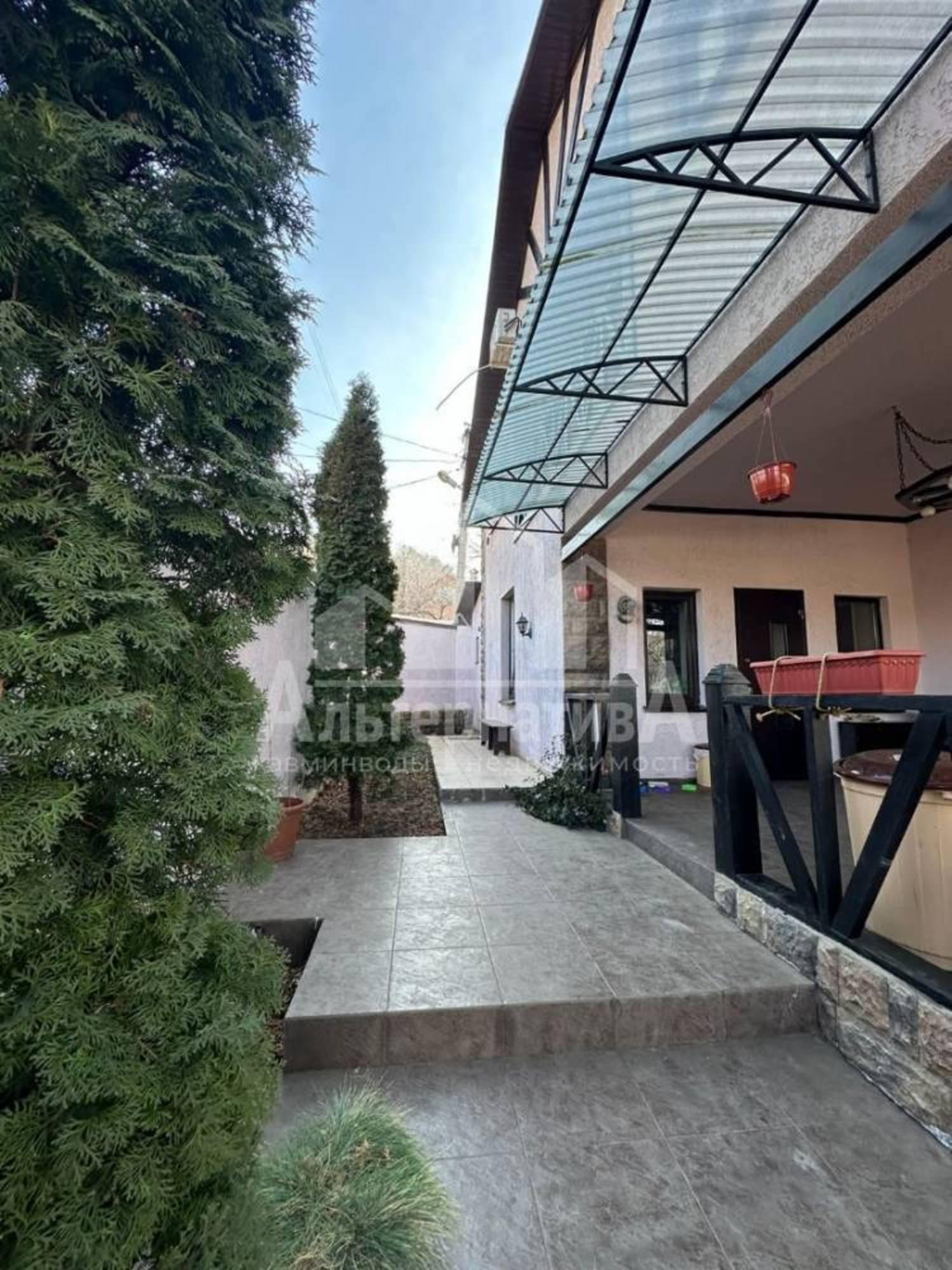 Купить дачу, дом, коттедж за 48 000 000 рублей на с/т Заря