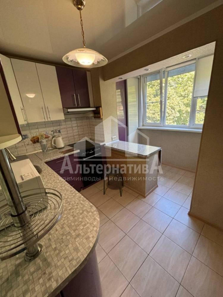 2-комн квартира Октябрьская ул.