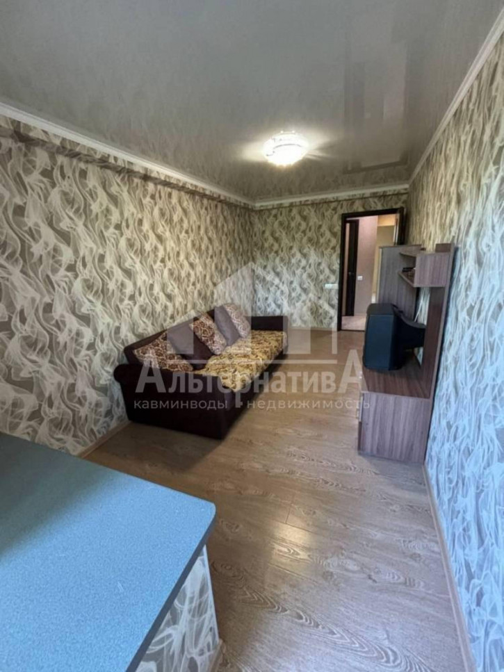 2-комн квартира Октябрьская ул.