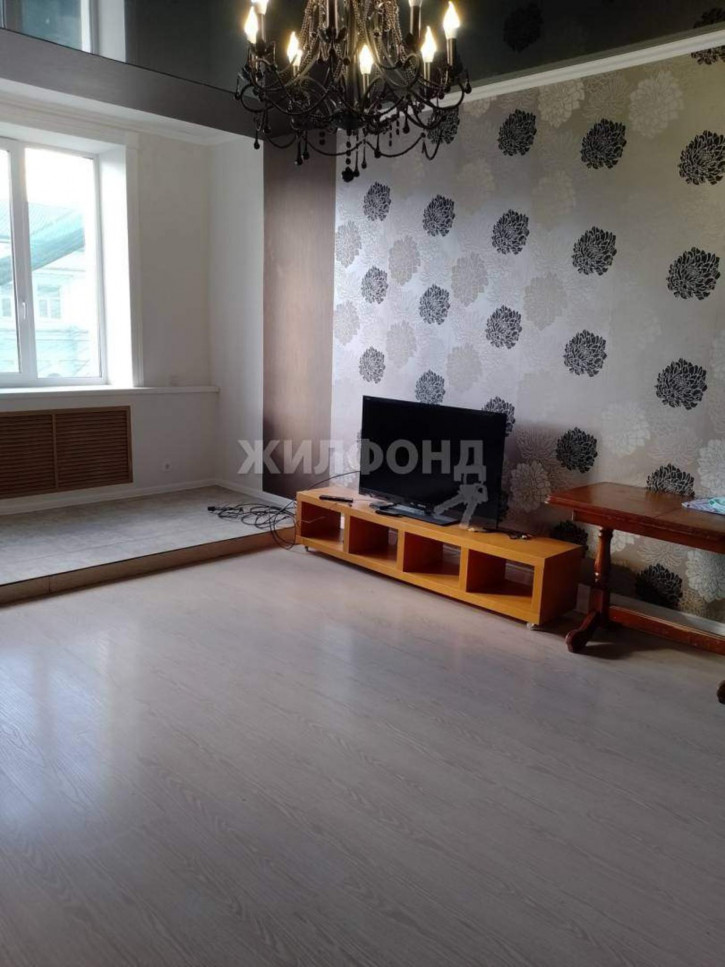 2-комн квартира Гостиная улица, д.3