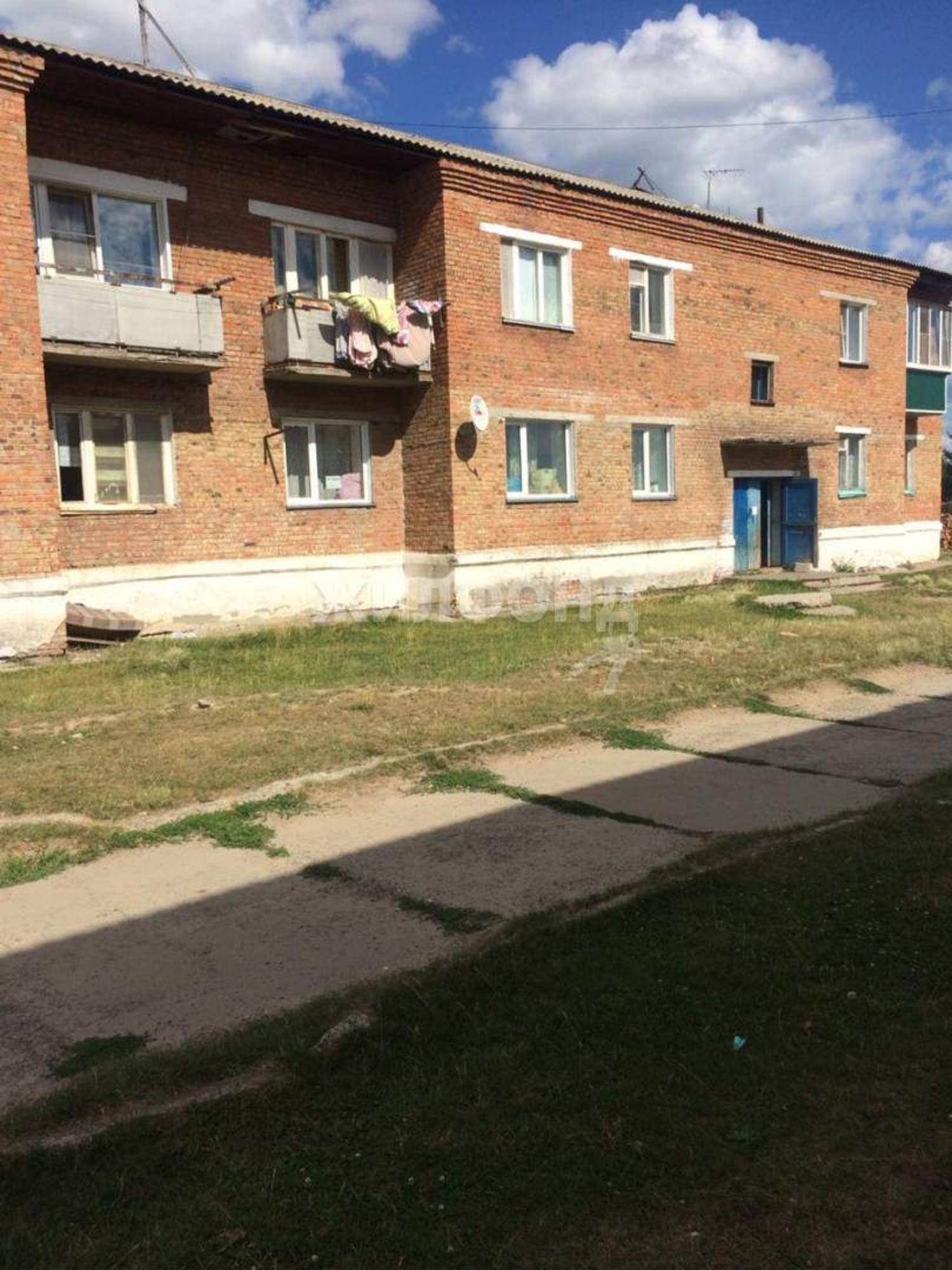 Купить квартиру за 900 000 рублей на Школьная улица, д.6/2
