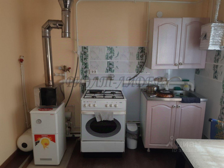 Комната улица Мастеровой Остров, 3,  д. 3 Комната улица Мастеровой Остров, 3,  д. 3