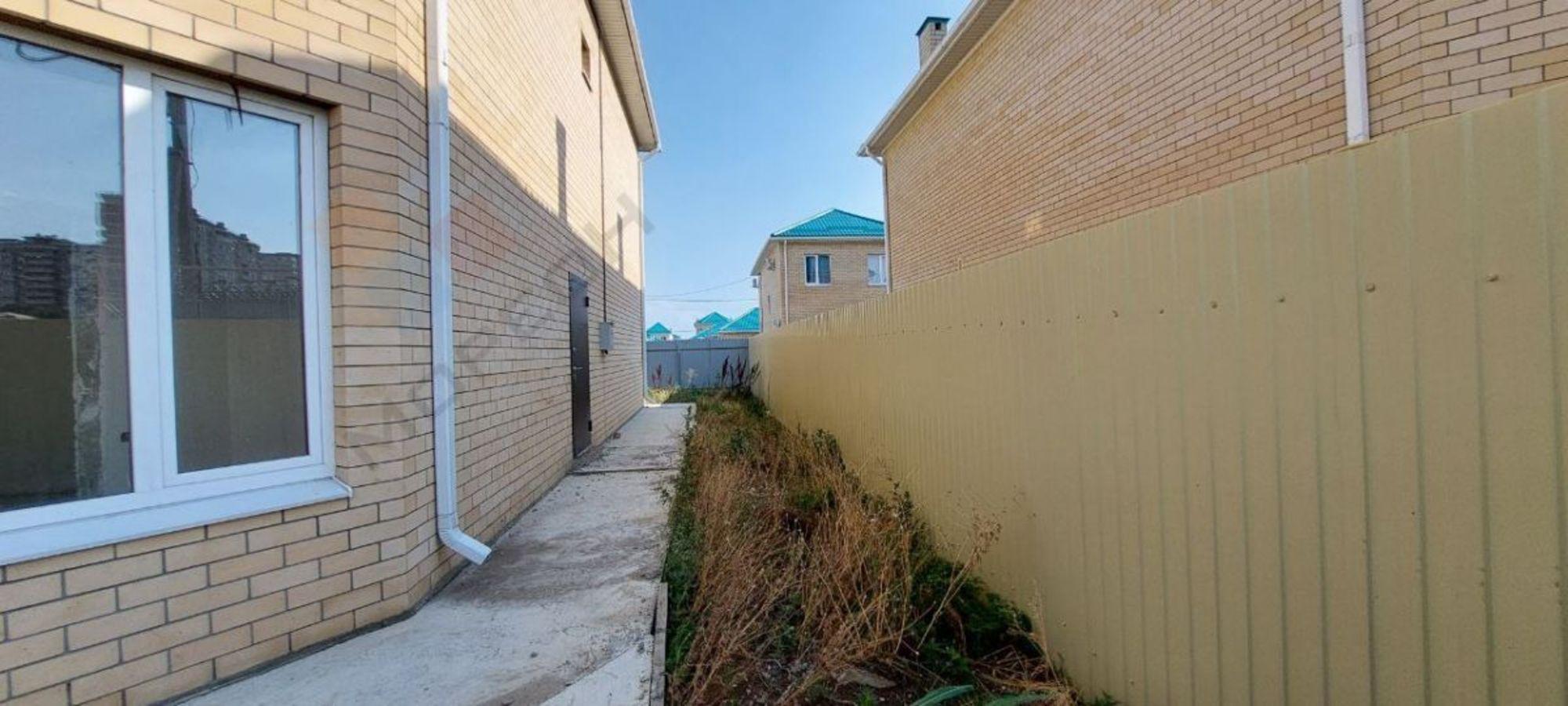 Купить дачу, дом, коттедж за 10 450 000 рублей на Ивана Лебединского ул, 2 Купить дачу, дом, коттедж за 10 450 000 рублей на Ивана Лебединского ул, 2