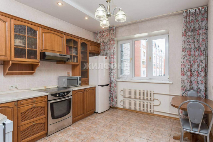 3-комн квартира Зеленая Горка улица, д.8