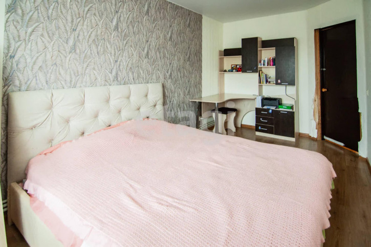 2-комн квартира Венеция мкр., 58