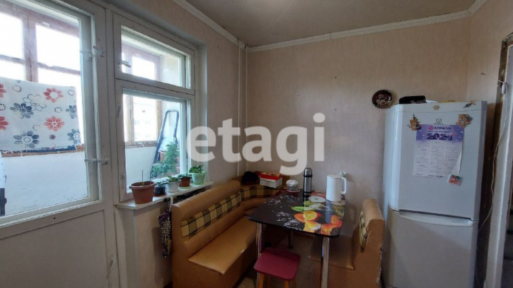 1-комн квартира Глазова, 7 1-комн квартира Глазова, 7