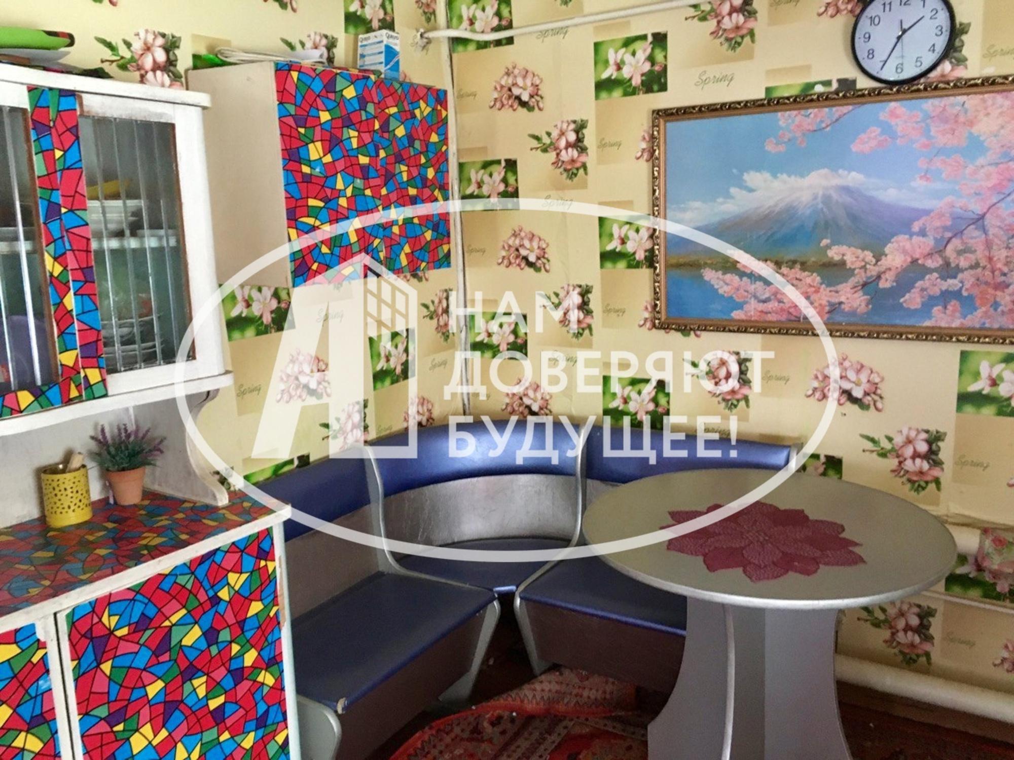 Купить дачу, дом, коттедж за 2 400 000 рублей на Речная улица