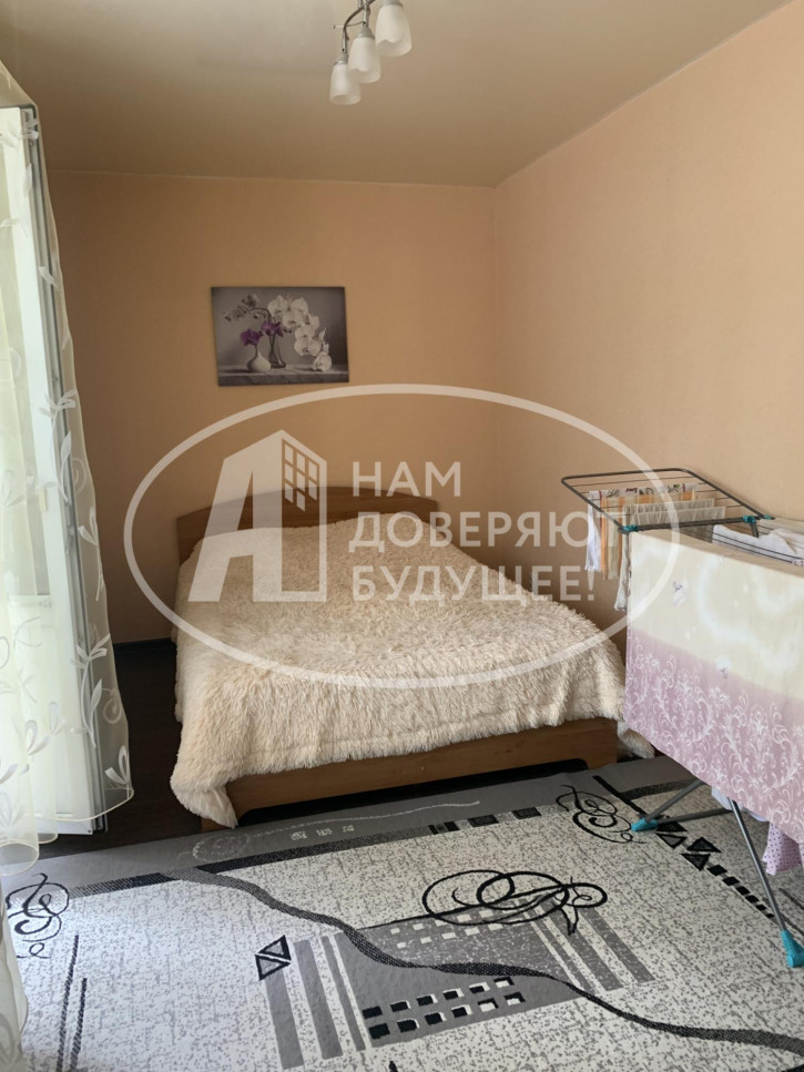 3-комн квартира улица Мира, 44