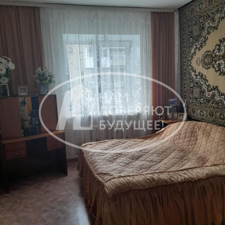 3-комн квартира Коммунистическая улица, 13/1