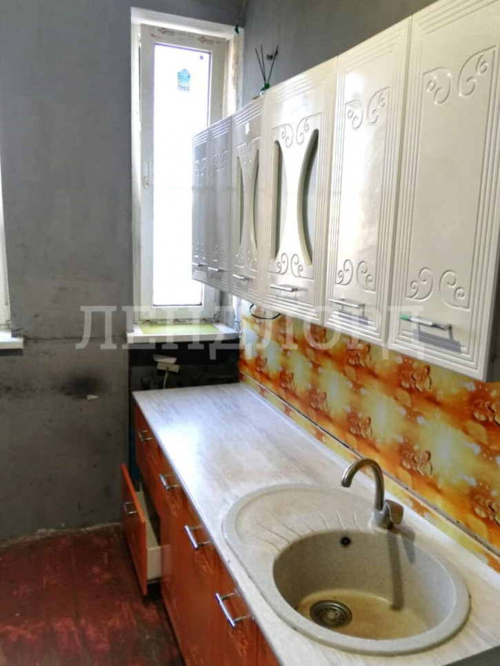 3-комн квартира Гвардейская улица, 36