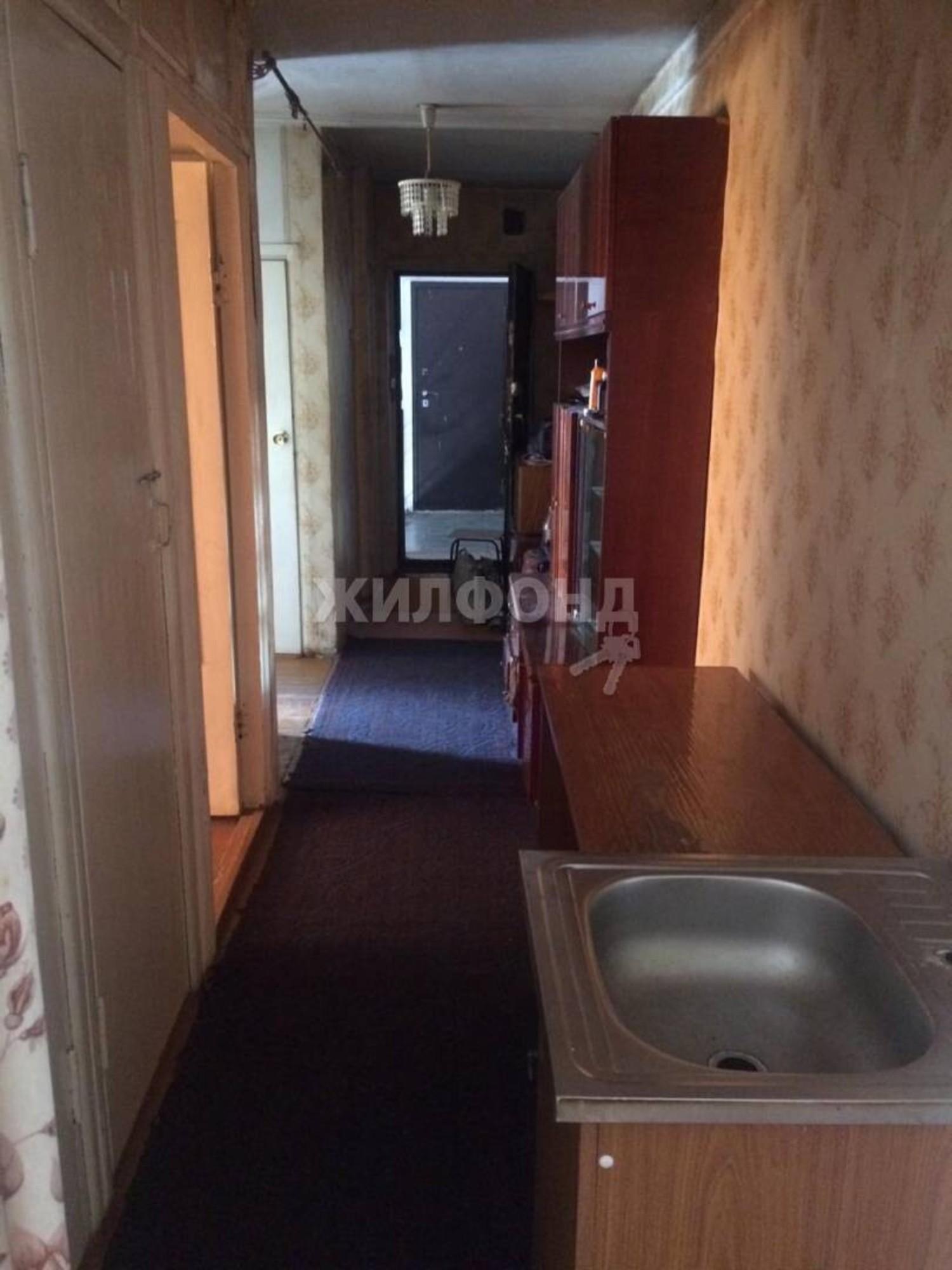 Купить квартиру за 800 000 рублей на Школьная, 6/2