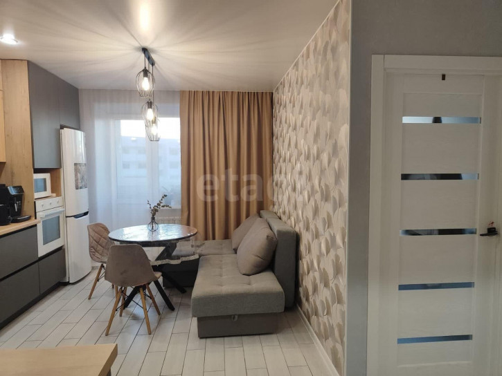 3-комн квартира улица Чернышевского, 108ак3