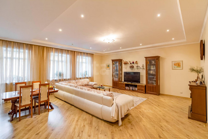 3-комн квартира Пригородная улица, 8г