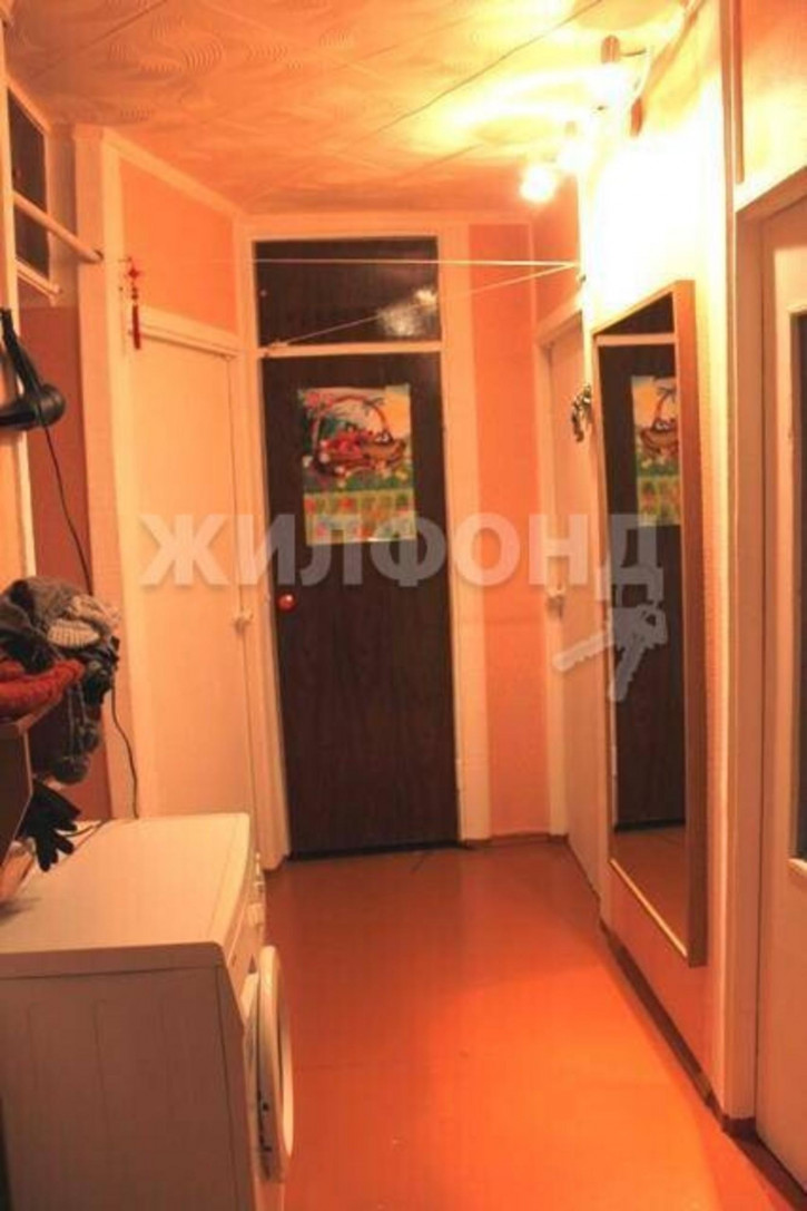 3-комн квартира Доватора, 33/3