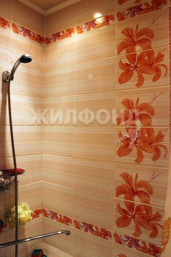 3-комн квартира Доватора, 33/3