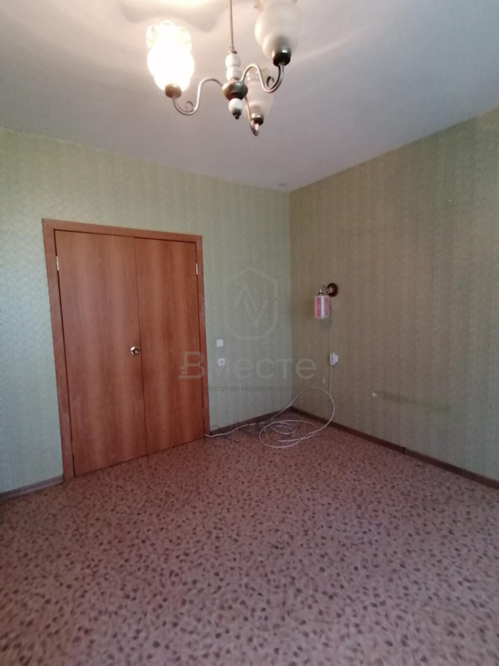 1-комн квартира Петухова, 12/6