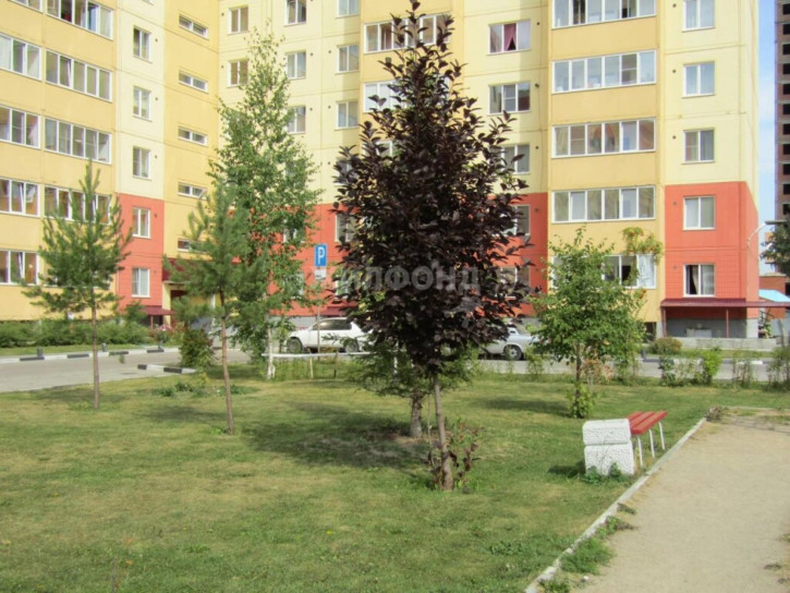 2-комн квартира Виктора Уса, 3