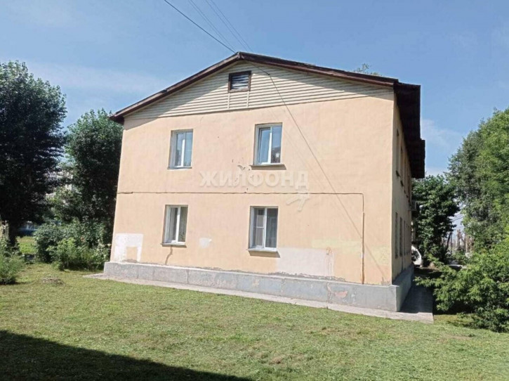 1-комн квартира Титова, 43