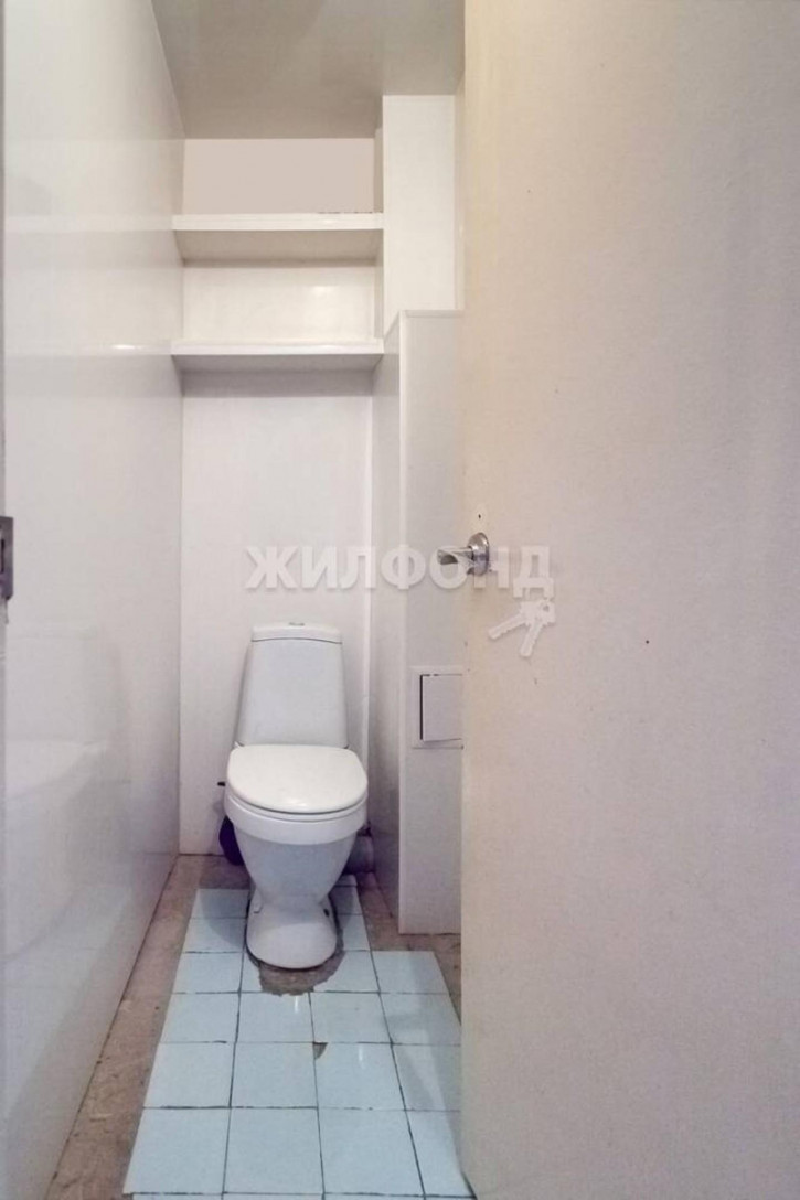 2-комн квартира Лунная, 25