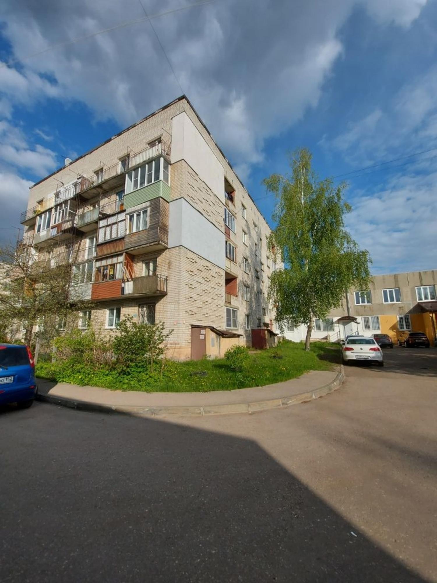 Сдать комнату за 10 000 рублей на Ступишина ул, 9
