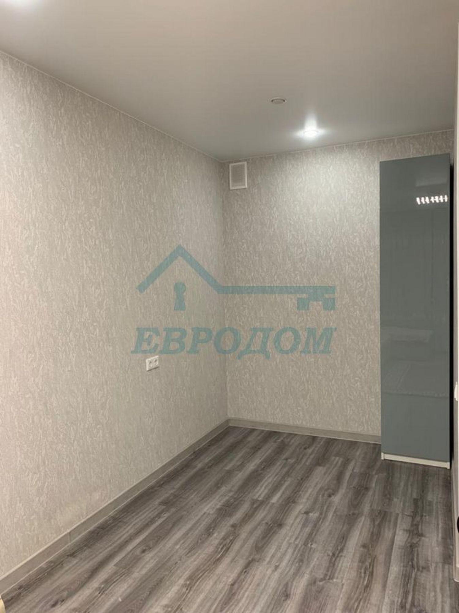 Купить квартиру за 3 890 000 рублей на Микрорайон Олимпийской Славы,2