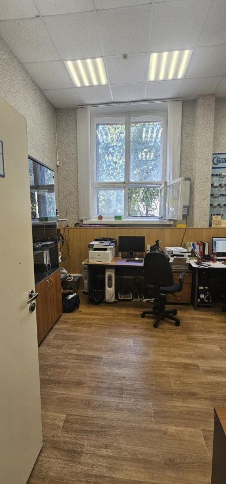 Офис Октября пр-кт, 9