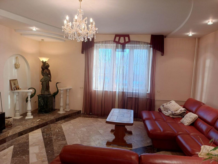 Коттедж/дом Клинкерная ул, 68