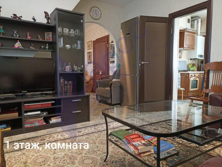 Коттедж/дом Полевая, 38а Коттедж/дом Полевая, 38а