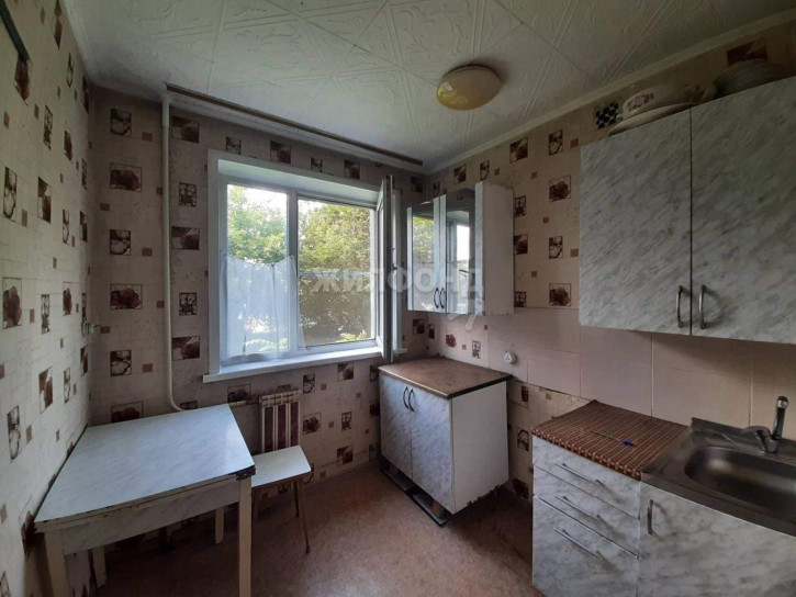 1-комн квартира Тореза улица, д.61
