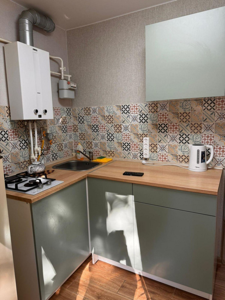 2-комн квартира Кечкеметская улица,87