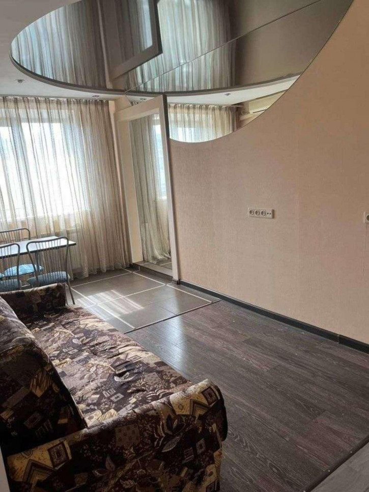 3-комн квартира Советской Армии улица, 235 3-комн квартира Советской Армии улица, 235