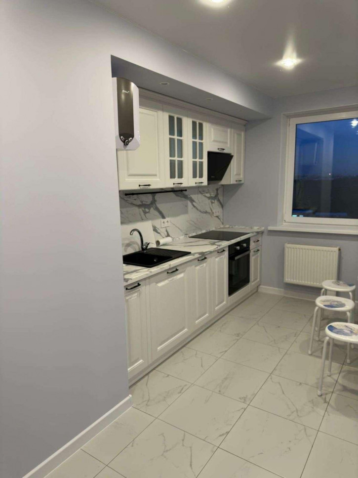 3-комн квартира 18 км улица, 41