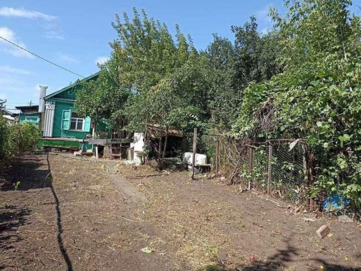Коттедж/дом Краснодонская улица, 100 Коттедж/дом Краснодонская улица, 100
